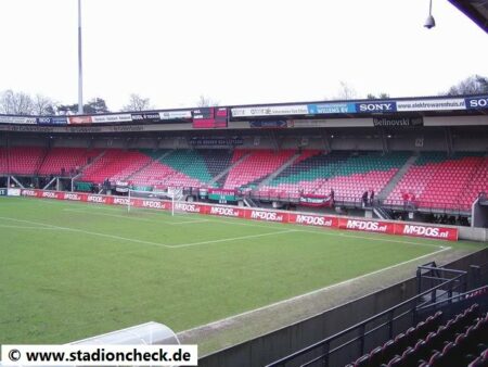 Stadion_de_Goffert_NEC_Nijmegen03